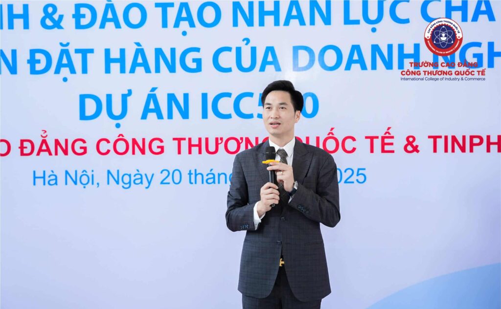 Ông Hoàng Gia Thịnh - Chủ tịch Tập đoàn Tín Phát luôn tin tưởng vào chất lượng đào tạo của ICC. Ông Hoàng Gia Thịnh - Chủ tịch Tập đoàn Tín Phát luôn tin tưởng vào chất lượng đào tạo của ICC.