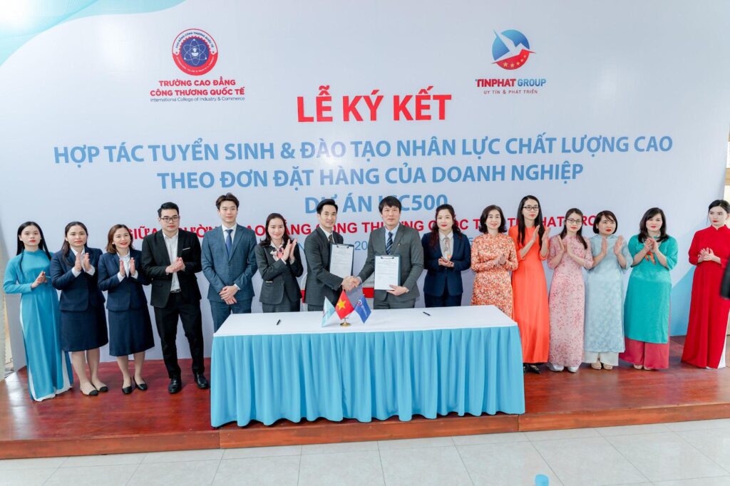Nhờ những hoạt động kết nối doanh nghiệp, 100% sinh viên ICC được đảm bảo việc làm. Nhờ những hoạt động kết nối doanh nghiệp, 100% sinh viên ICC được đảm bảo việc làm.
