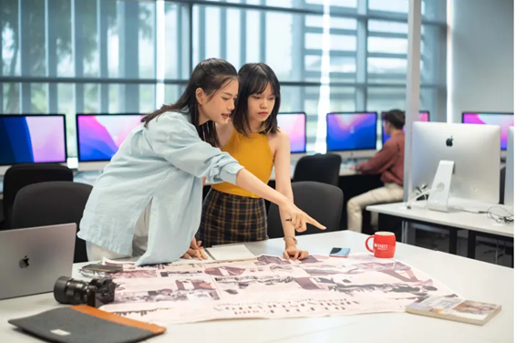 Cơ hội việc làm đa dạng cho sinh viên ngành thiết kế đồ hoạ Cơ hội việc làm đa dạng cho sinh viên ngành thiết kế đồ hoạ