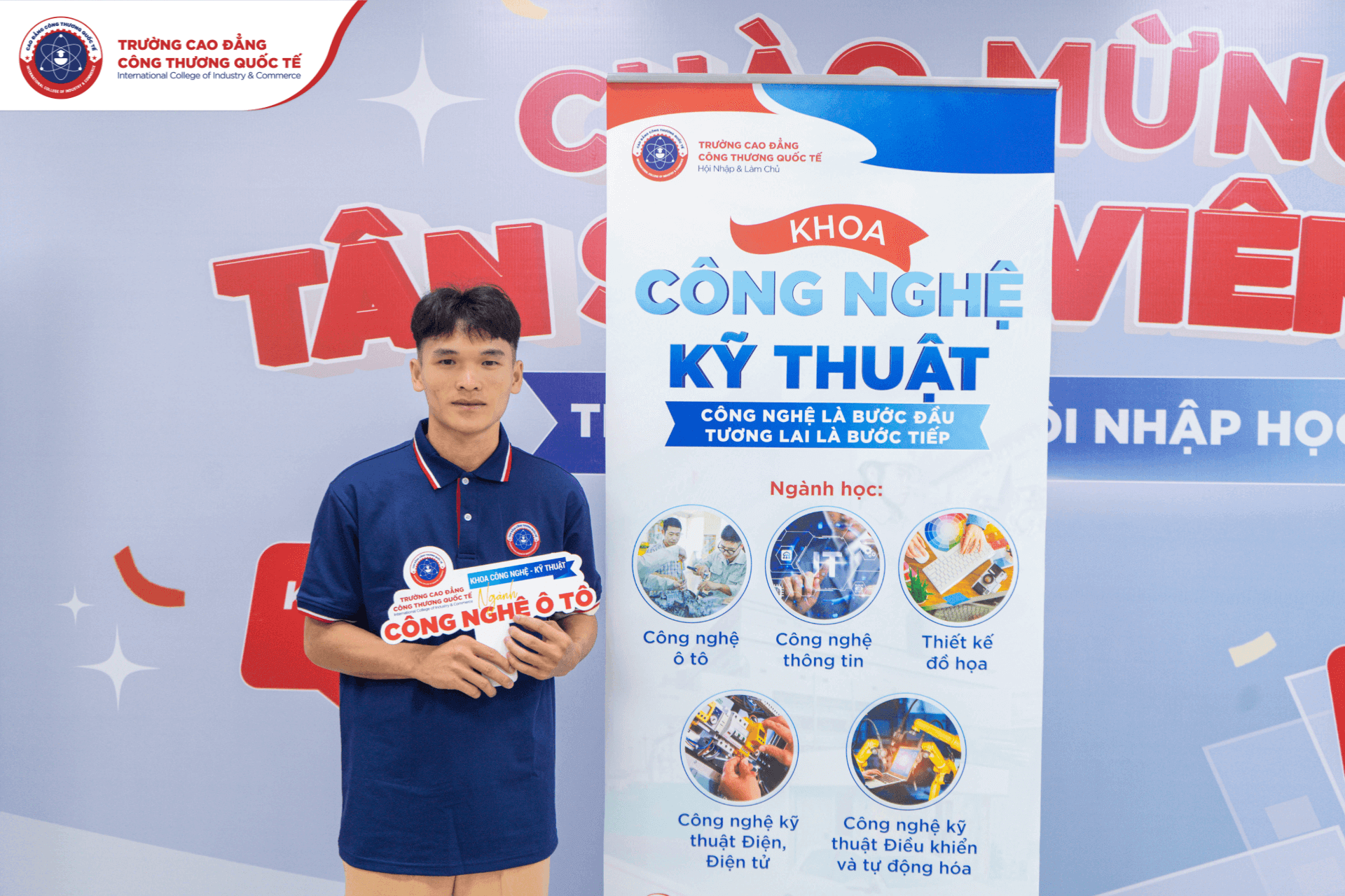 Hạng A Bình - Chàng trai tràn đầy nghị lực. Hạng A Bình - Chàng trai tràn đầy nghị lực.