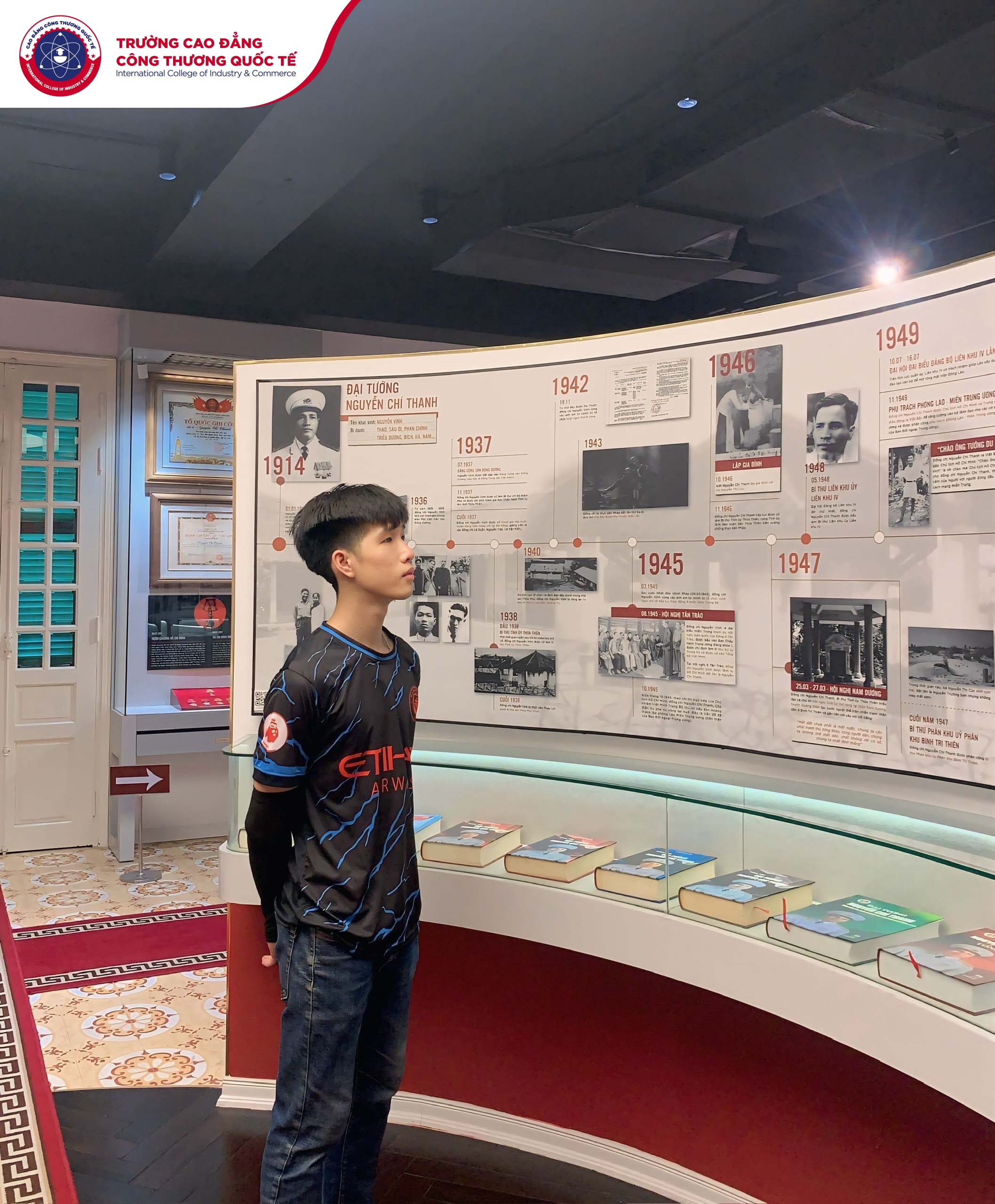 Với Huy, tình yêu nước bắt đầu từ những điều giản dị: một chuyến đi, một thước phim, một trái tim luôn hướng về nguồn cội. Với Huy, tình yêu nước bắt đầu từ những điều giản dị: một chuyến đi, một thước phim, một trái tim luôn hướng về nguồn cội.