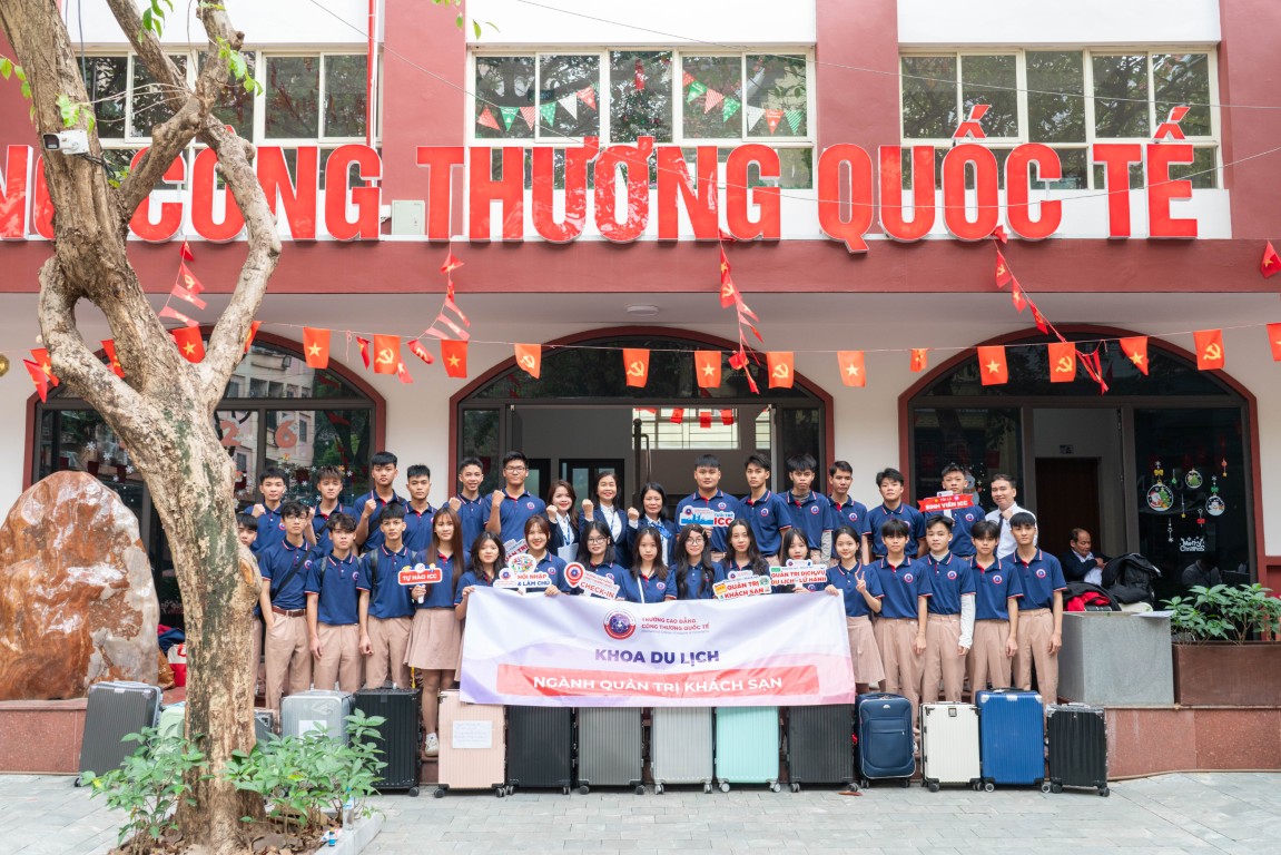 Sinh viên ICC được thực tập tại doanh nghiệp lớn ngay từ khi còn ngồi trên ghế nhà trường 