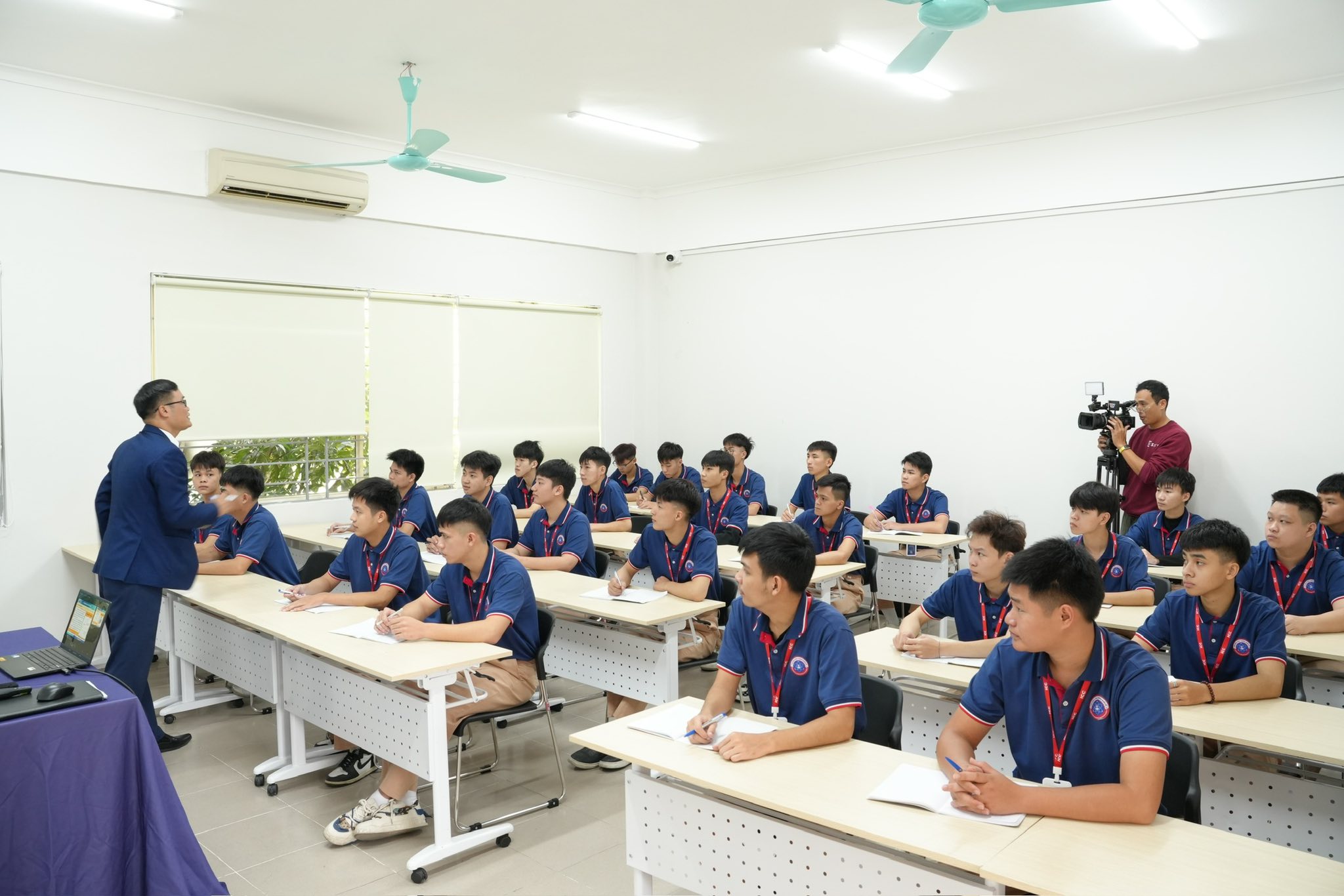 Một buổi học lý thuyết của ngành Công nghệ ô tô tại ICC 