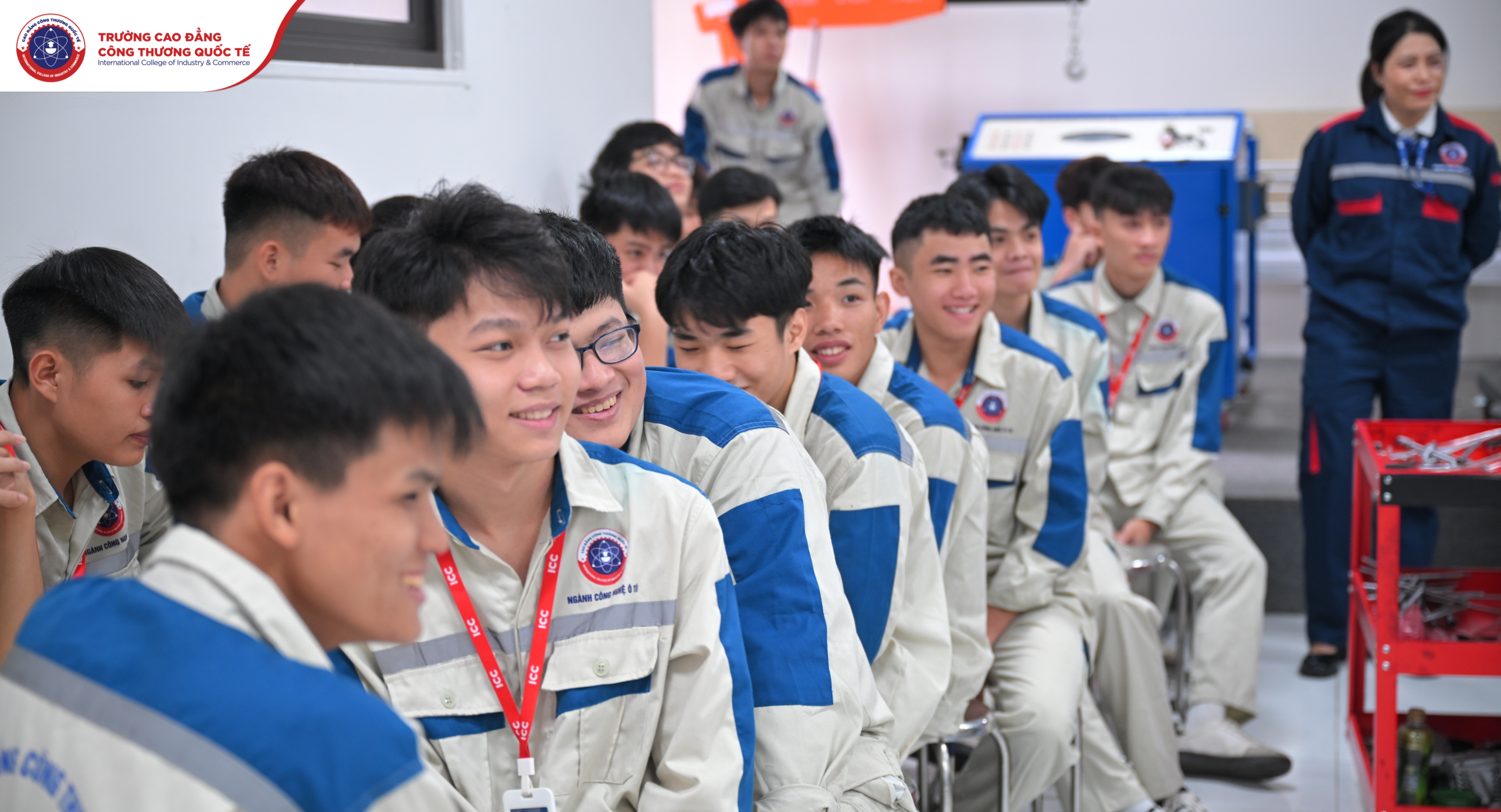 Sinh viên ICC thảo luận chuyên đề hệ thống bôi trơn – làm mát trên các dòng xe ô tô hiện nay Sinh viên ICC thảo luận chuyên đề hệ thống bôi trơn – làm mát trên các dòng xe ô tô hiện nay